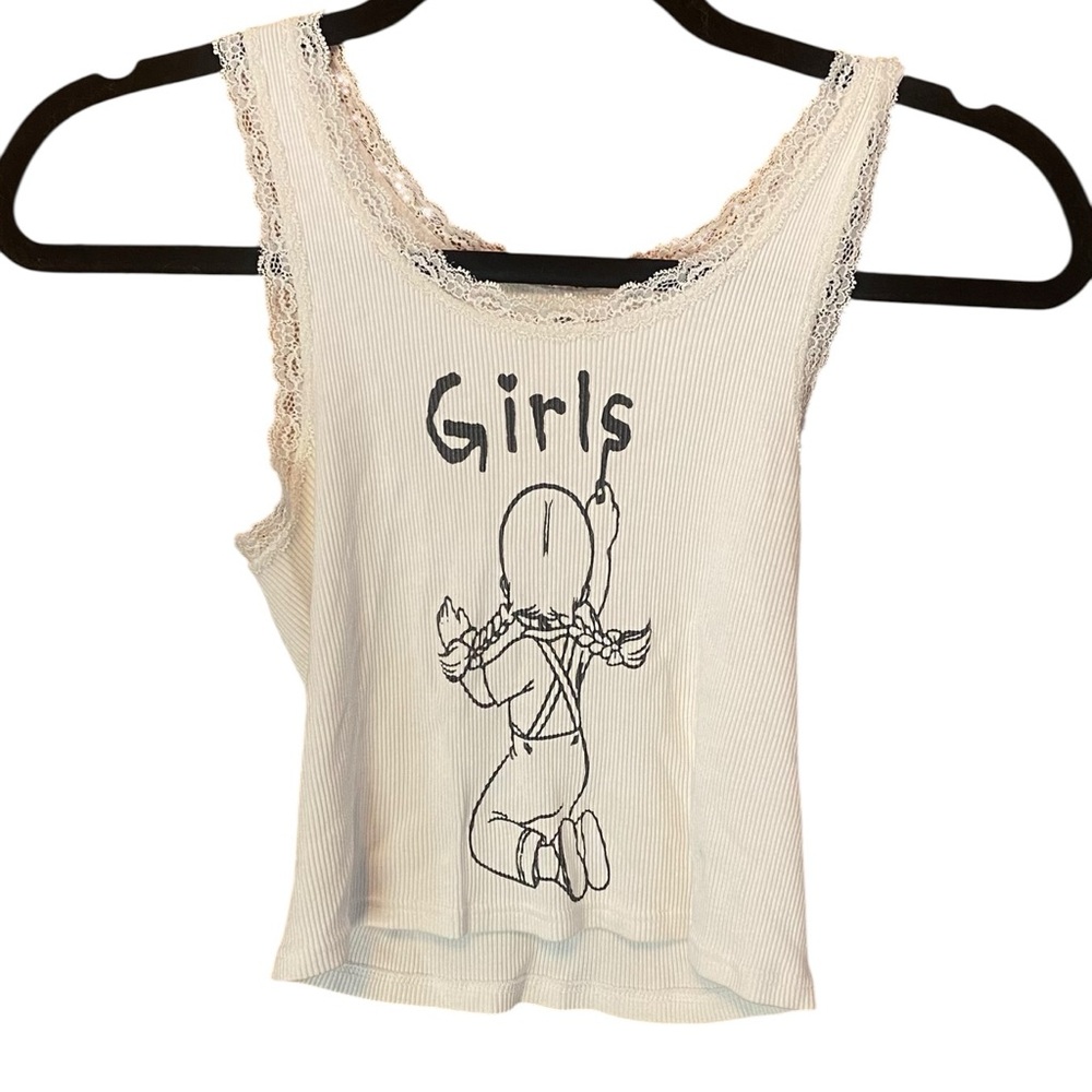 Brandy Melville Cream Ribbed Lace-Trim Graphic Crop Tank